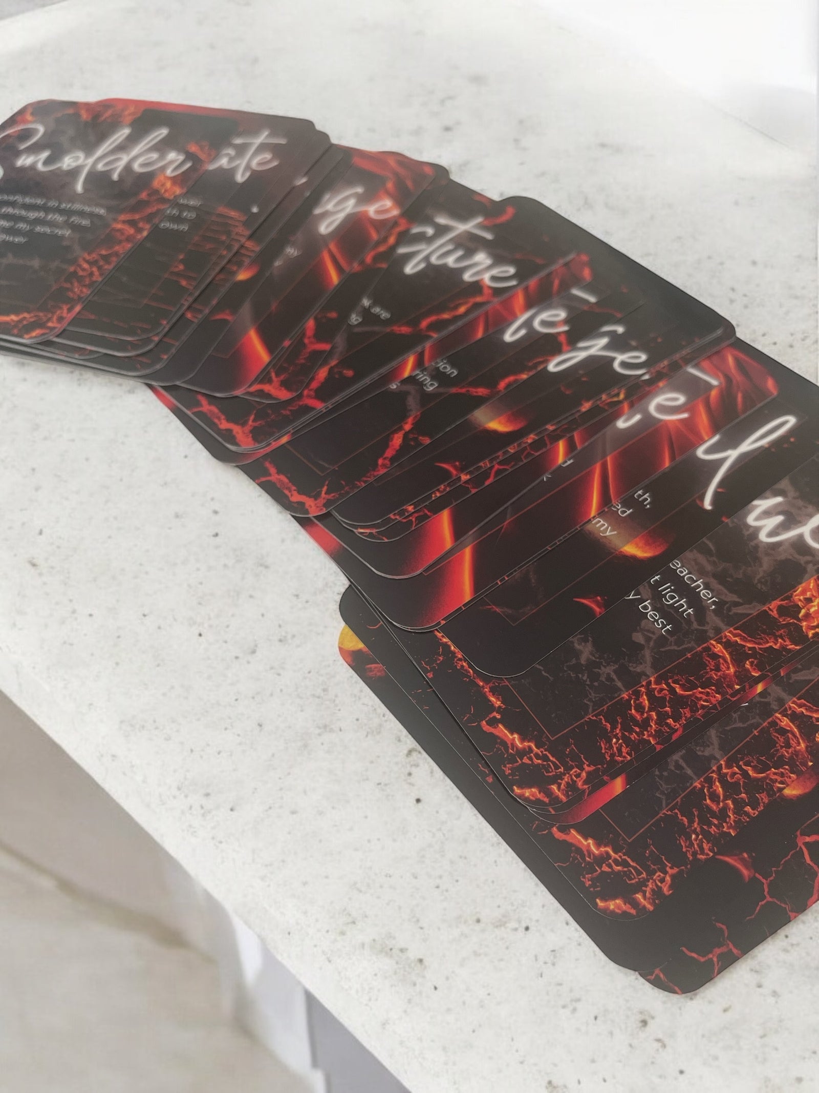 MOLTEN MOTIVATION DECK (Précommandes ouvertes)