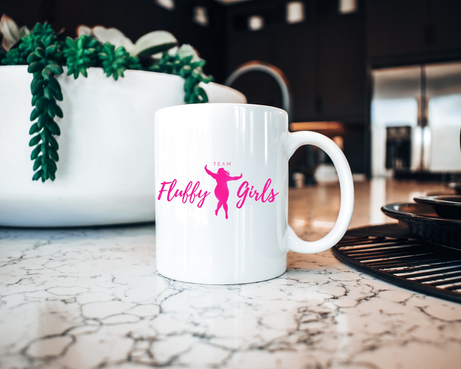 COLLECTION DE GOBELETS/CANETTES TFG