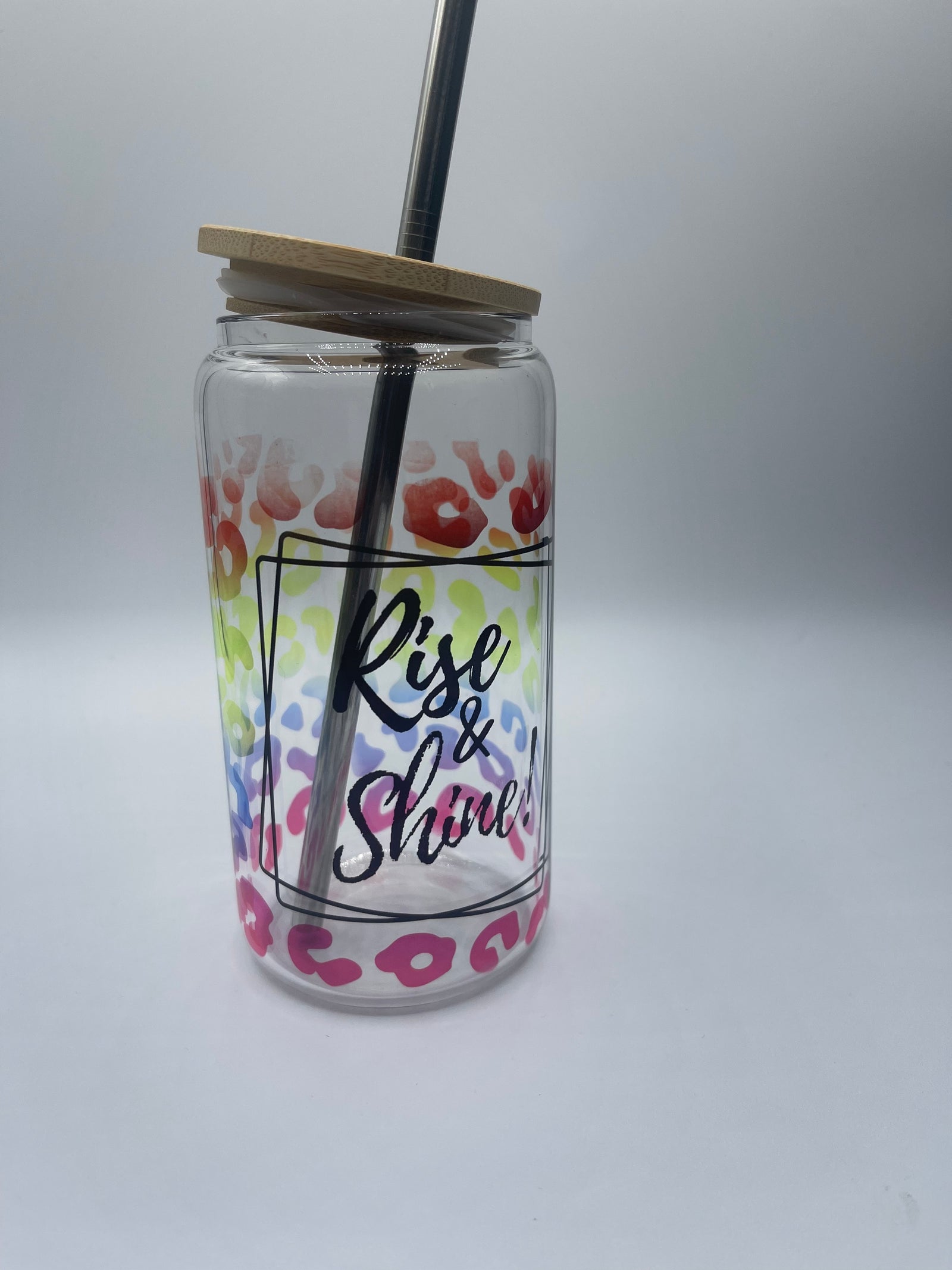 LE CHOIX DE COURTNEY - LE VERRE À CANETTES SISTERHOOD RISE &amp; SHINE